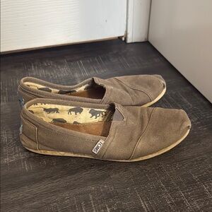 TOMS Womens Casual Slip-On Shoes - Brown